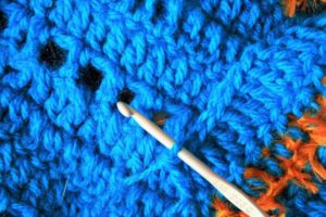 crochet-needle-and-handwork