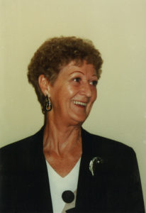 Lois LaMont